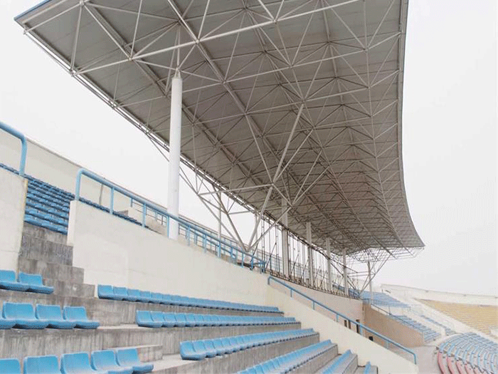 辉县四小体育馆网架